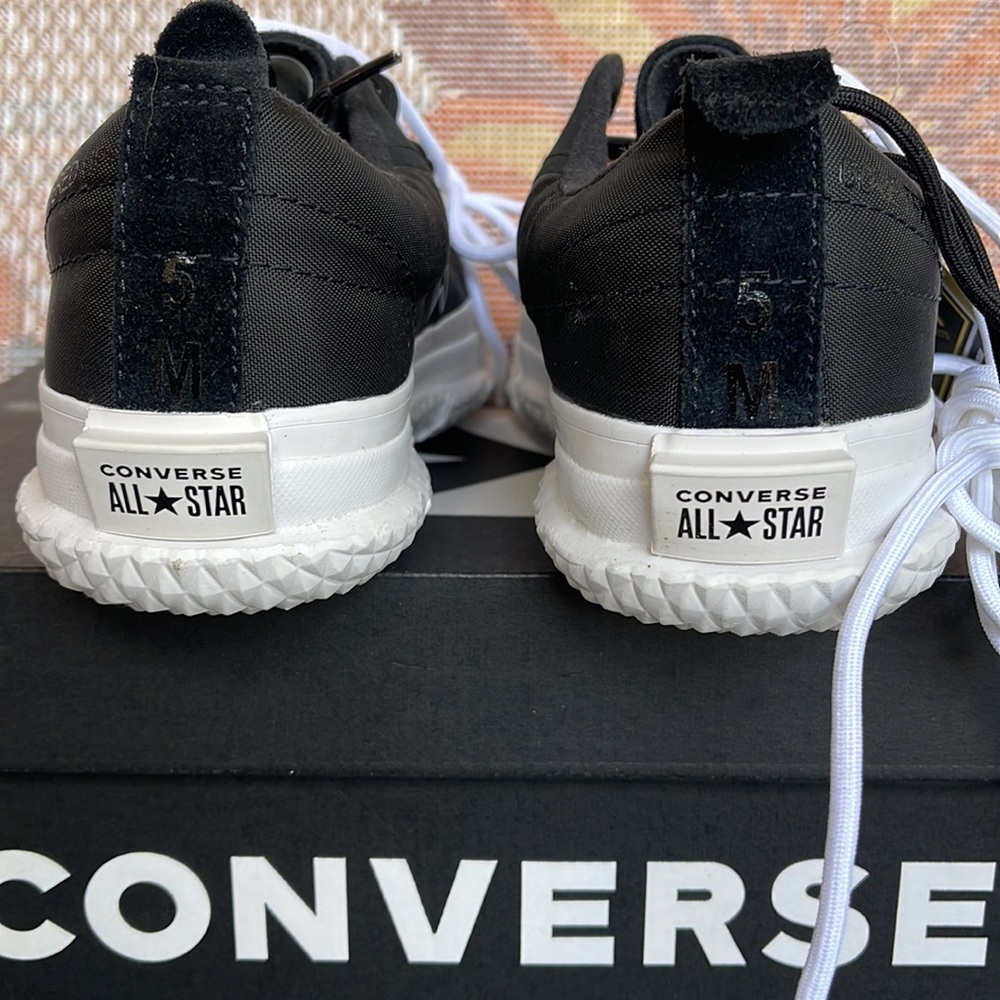 Converse WMNS 163178C
ONE STAR MC18 OX BLACK/WHITE/WHITE Sneakers - Picture 14 of 16